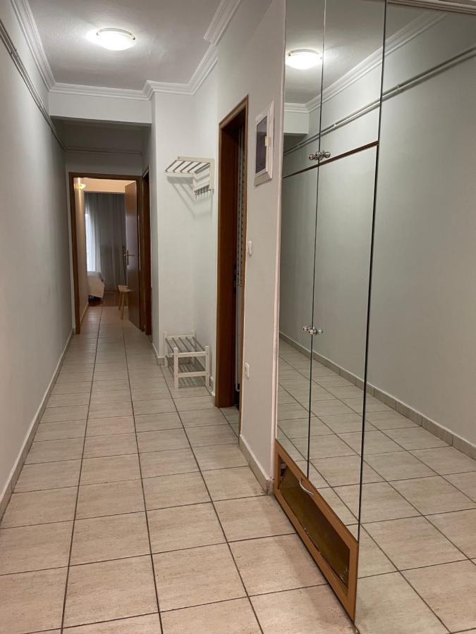 City Heart Apartment Thessaloniki Buitenkant foto